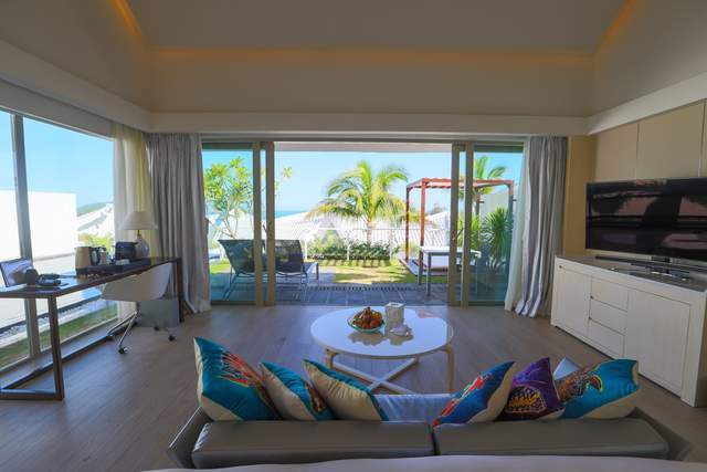 迎宾馆别墅我的度假天花板被刷新了澳门新葡京国庆长假这么玩住进三亚(图4) 迎宾馆别墅我的度假天花板被刷新了澳门新葡京国庆长假这么玩住进三亚(图4)