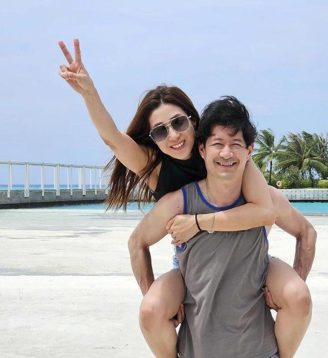 嫁丑男的她花十年时间看穿丈夫真面目澳门新葡京钟嘉欣后悔了!放弃林峯(图11) 嫁丑男的她花十年时间看穿丈夫真面目澳门新葡京钟嘉欣后悔了!放弃林峯(图11)